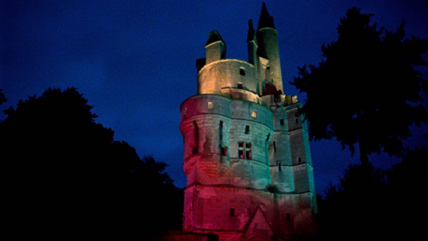 The Shiver of the Vampires