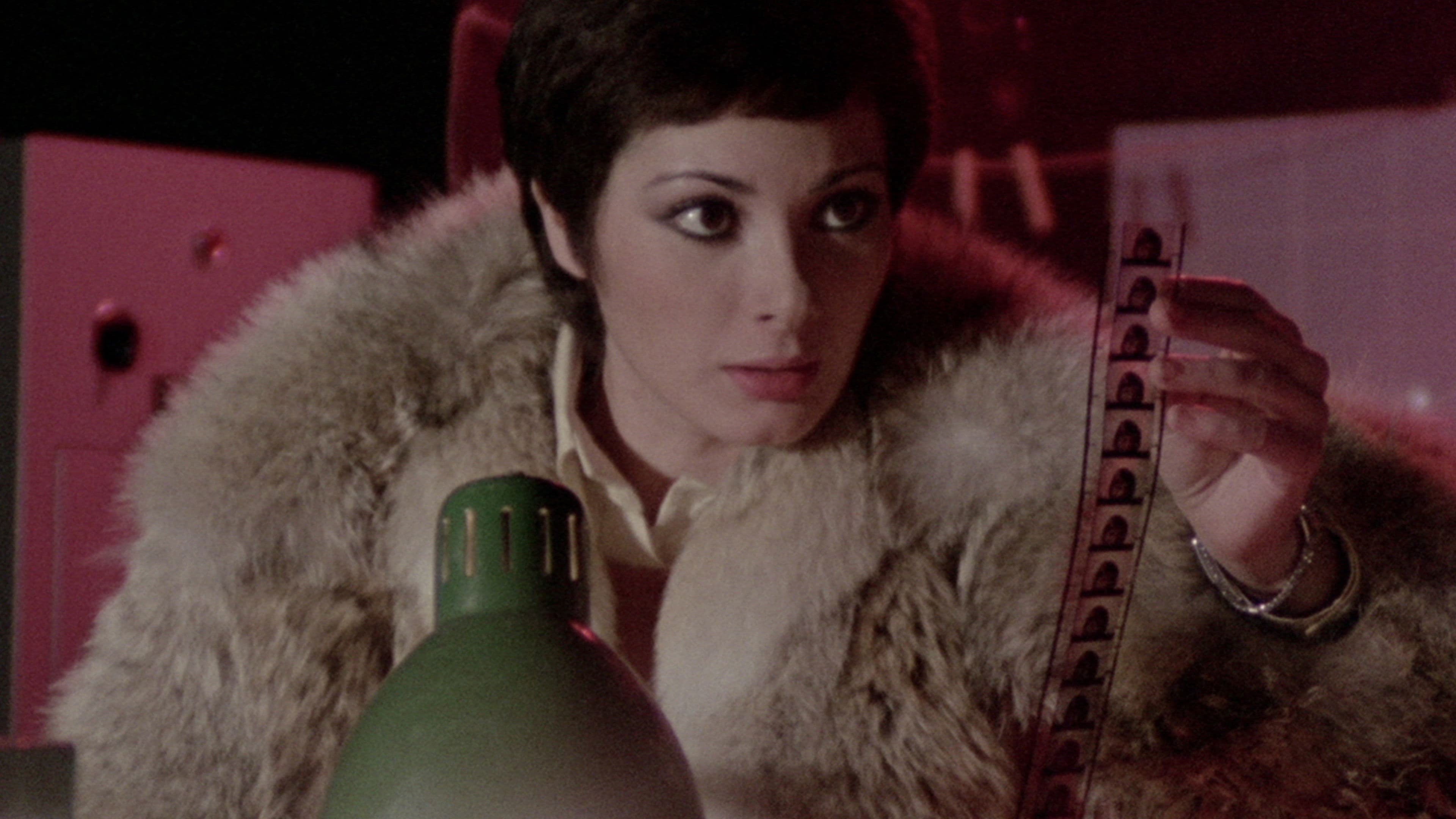 Strip Nude for Your Killer