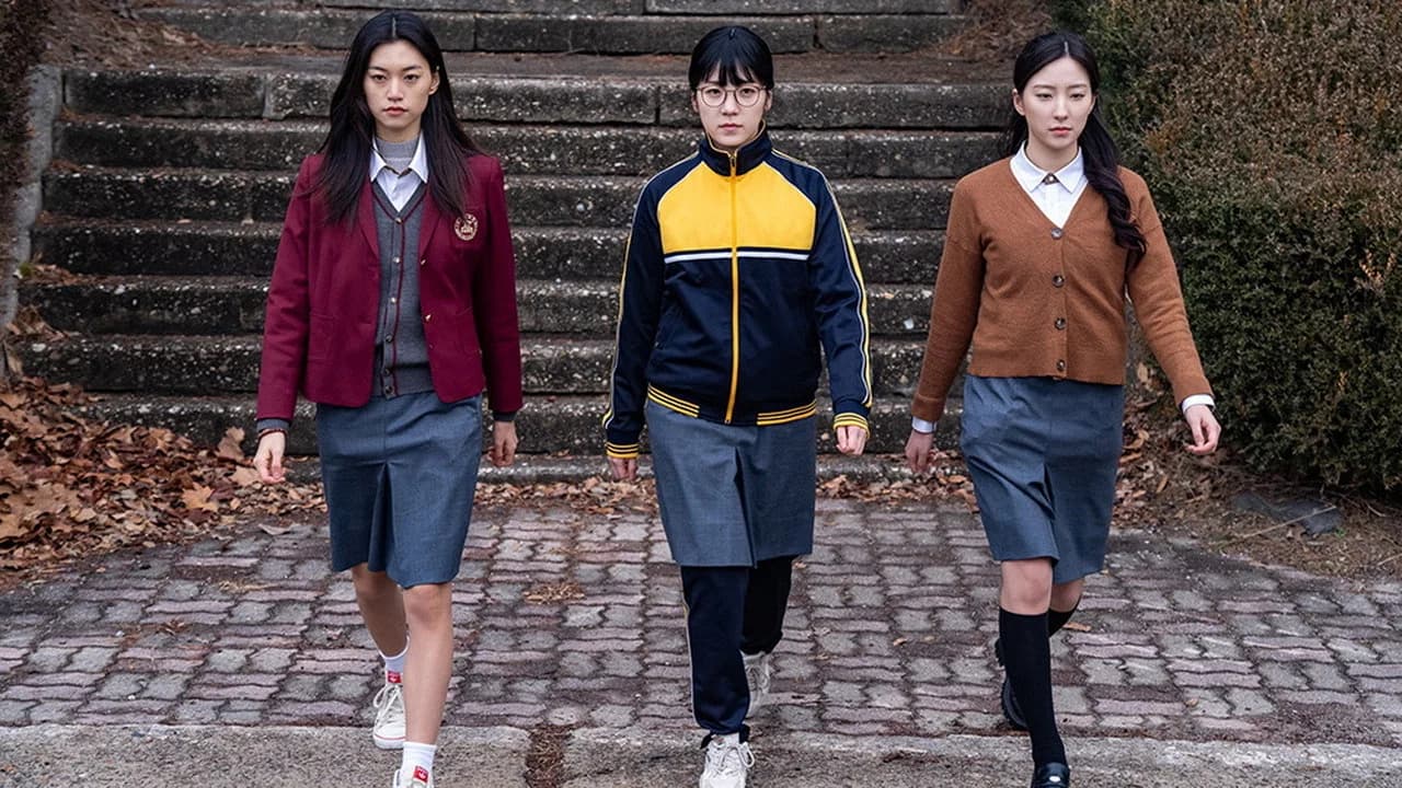 Idiot Girls and School Ghost: School Anniversary