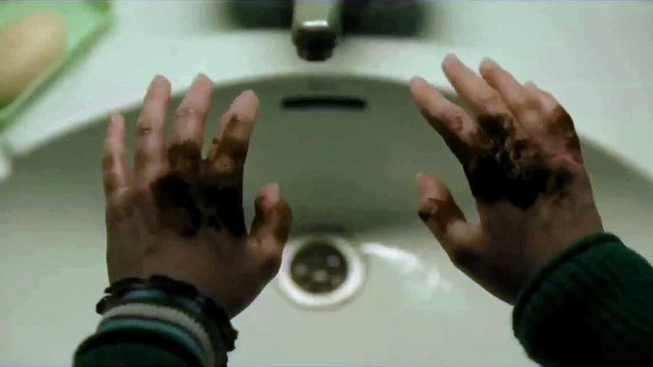 Restless Waters, Shivering Lights