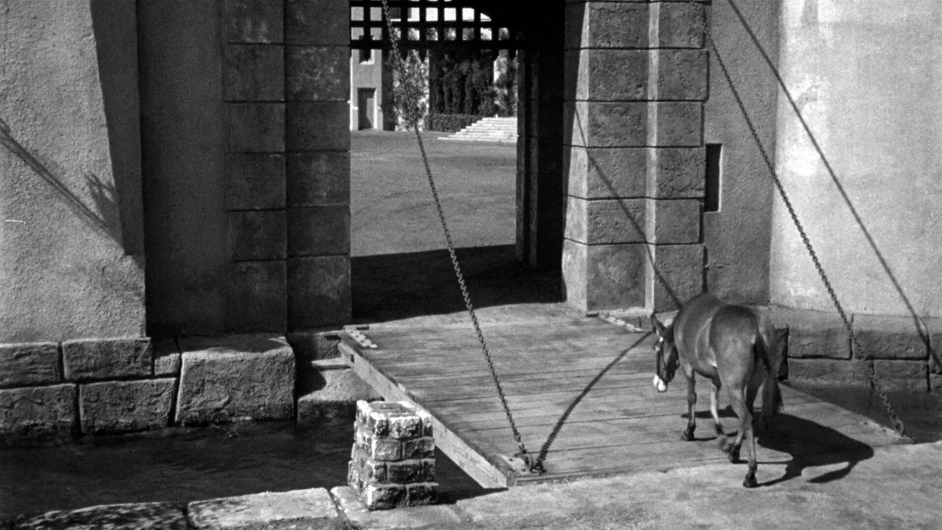 Francis in the Haunted House