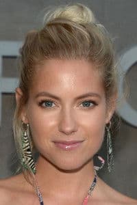 Laura Ramsey photo