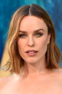 Jessica McNamee photo