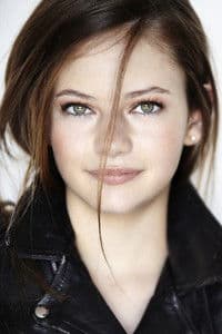 Mackenzie Foy photo