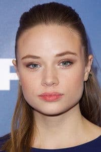 Makenzie Leigh photo