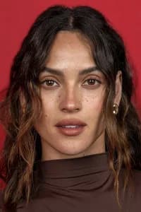 Adria Arjona photo