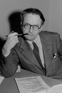 Raymond Chandler photo
