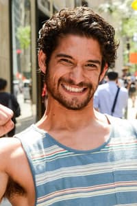 Tyler Posey photo