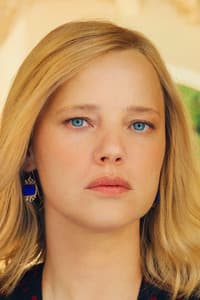 Joanna Kulig photo