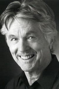 Tom Skerritt photo