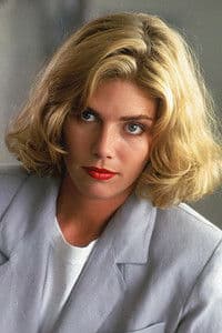 Kelly McGillis photo