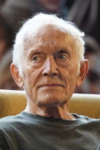 Lance Henriksen photo