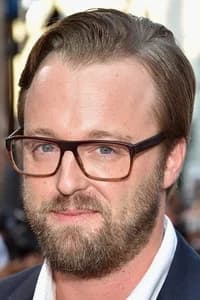 Joshua Leonard photo
