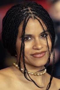Zazie Beetz photo