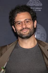 Arian Moayed photo