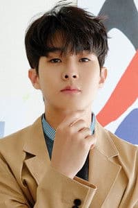 Choi Woo-shik photo