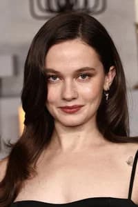 Cailee Spaeny photo
