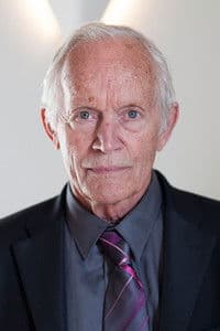 Lance Henriksen photo