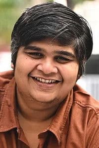 Karthik Subbaraj photo