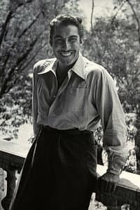 Emilio Fernández photo