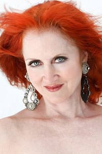 Stephanie Blake photo