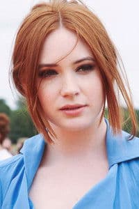Karen Gillan photo