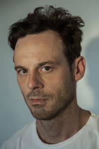 Scoot McNairy photo