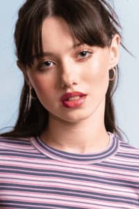 Violet McGraw photo