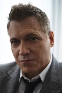 Holt McCallany photo