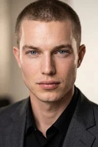 Zachary Chambers photo