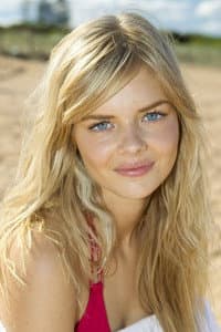 Samara Weaving photo