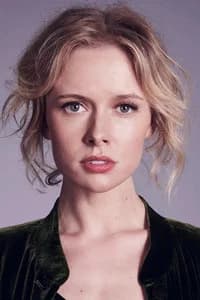 Amelia Eve photo