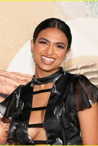 Ishana Night Shyamalan photo