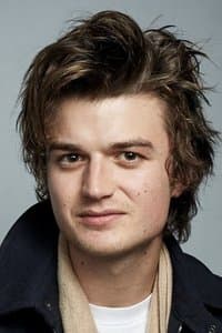 Joe Keery photo