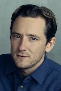 Lewis Pullman photo