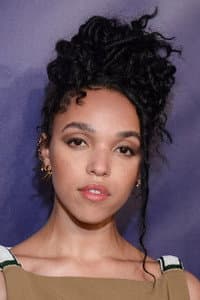 FKA twigs photo