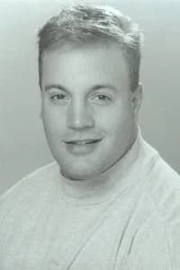 Kevin James photo