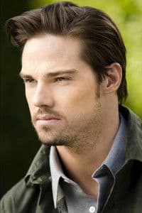 Jay Ryan photo