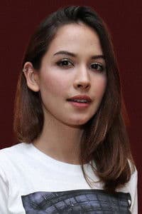 Estelle Linden photo