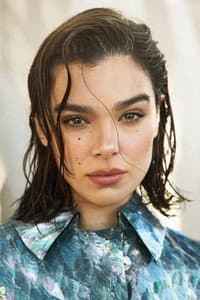 Hailee Steinfeld photo