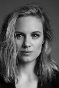 Danielle Savre photo