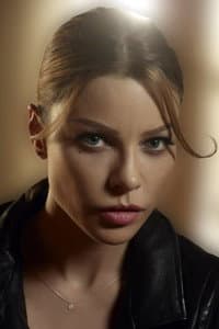 Lauren German photo