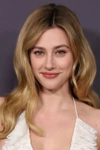Lili Reinhart photo
