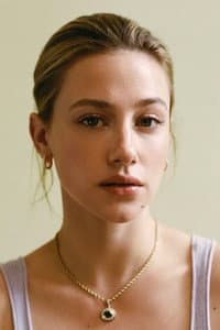 Lili Reinhart photo