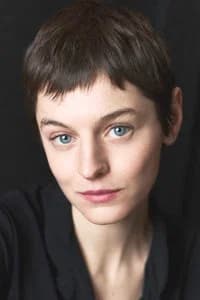 Emma Corrin photo