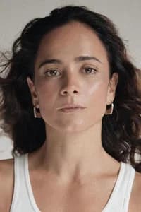 Alice Braga photo