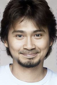 Khomkrit Treewimol photo