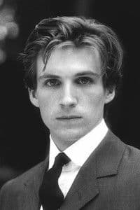 Ralph Fiennes photo