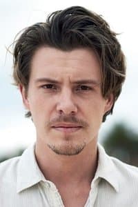 Xavier Samuel photo