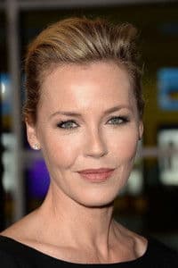 Connie Nielsen photo